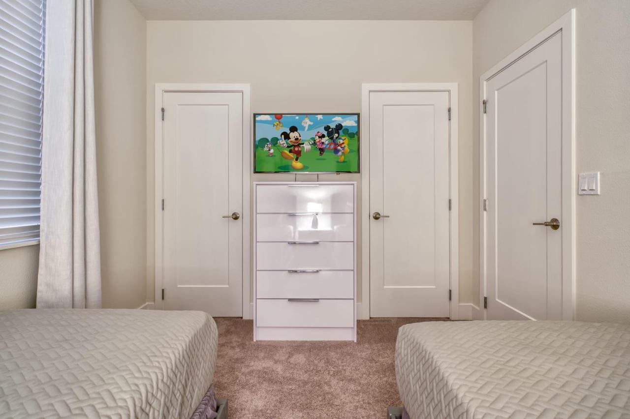 Pleasant Townhome With Private Pool Near Disney 포 코너스 외부 사진