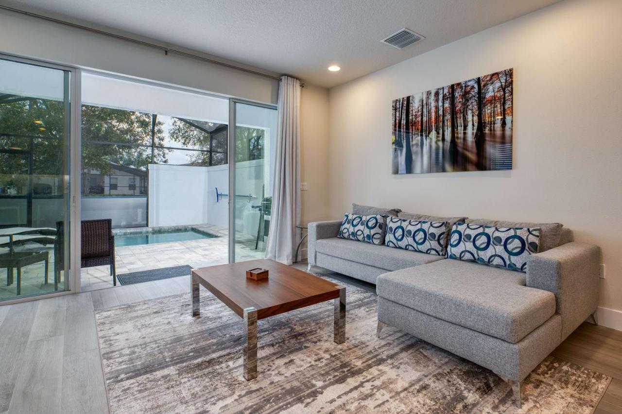 Pleasant Townhome With Private Pool Near Disney 포 코너스 외부 사진