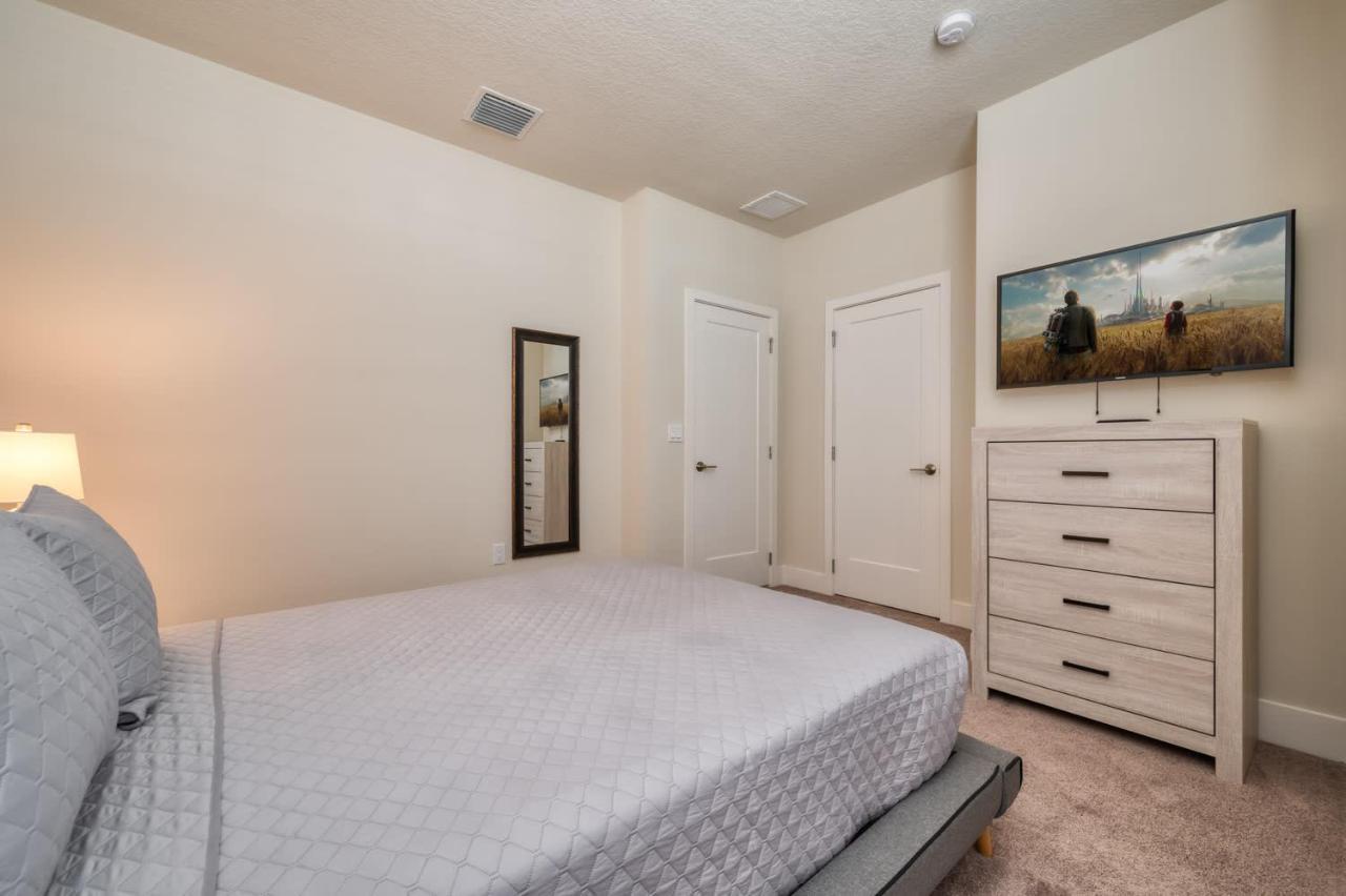 Pleasant Townhome With Private Pool Near Disney 포 코너스 외부 사진