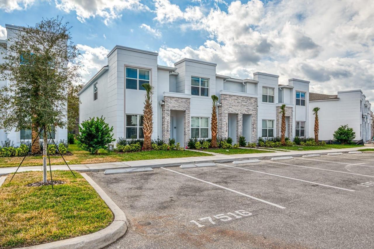 Pleasant Townhome With Private Pool Near Disney 포 코너스 외부 사진
